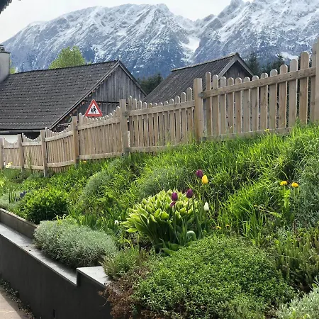 Sara Apartament